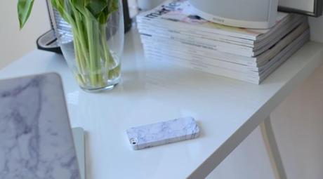 marble laptop skin and iphone case white