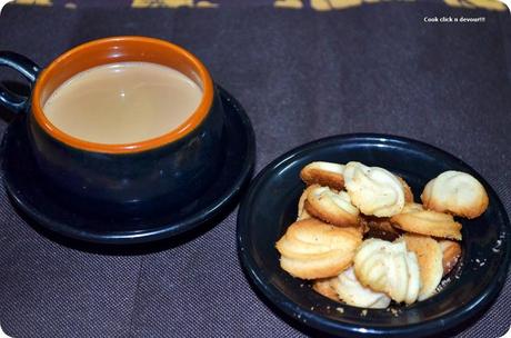 Egg less rose cookies