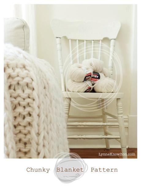 A free chunky wool blanket pattern via @lynneknowlton #knit #knitting #freePattern #chunkywool #blanket 