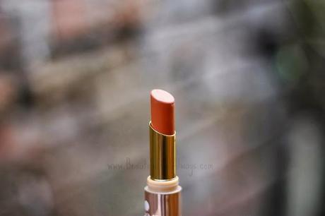 Lakme 9 to 5 Lipstick Red Chaos : Review and FOTD