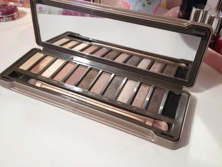 Urban Decay Naked 2 Palette Review