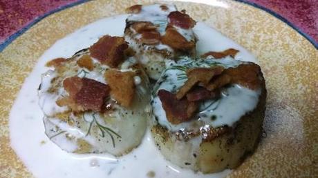 Seared Scallops in mustard cream sauce