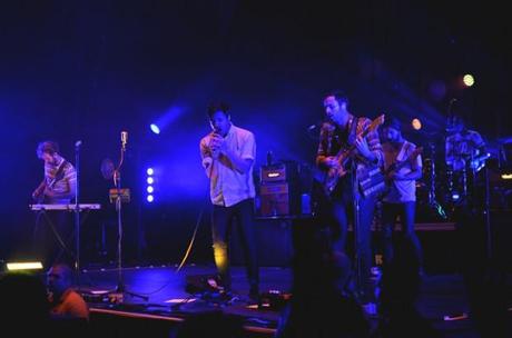 YoungTheGiant HammersteinBallroom 030114 04 620x411 YOUNG THE GIANT AND VANCE JOY PLAYED HAMMERSTEIN [PHOTOS]