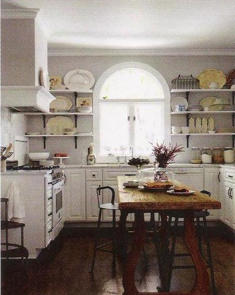 Kitchen Inspiration! Open up those shelves