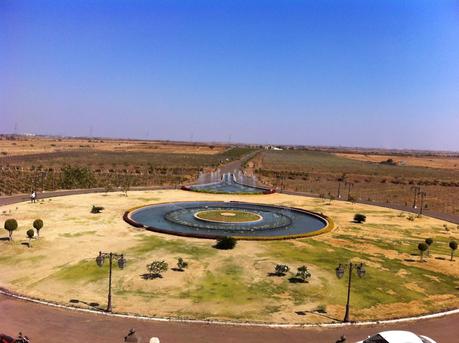 Visit to the Four Seasons Wines Vineyard at Baramati, Maharashtra