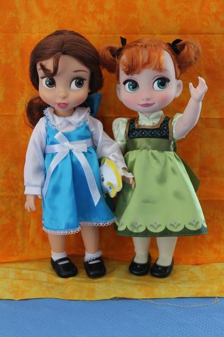 Disney Animator's Collection Belle vs Frozen's Anna
