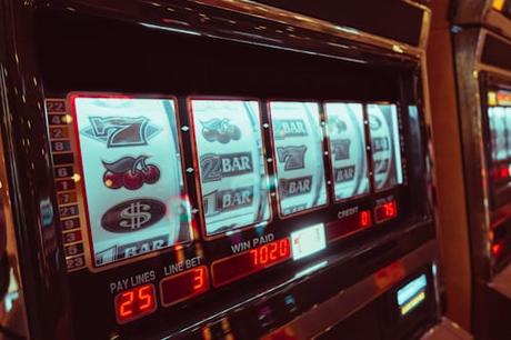 Exploring the connection between gambling habits and mental health outcomes