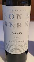 Grape Spotlight: Moravian Pálava Using Sonberk as a Benchmark