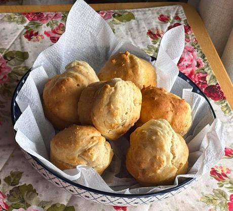 Biscuit Muffin Bread