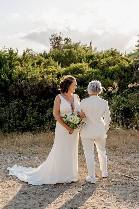 Romantic Spring Wedding In Rhodes With Rustic Chic Details