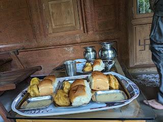 The vada pav season