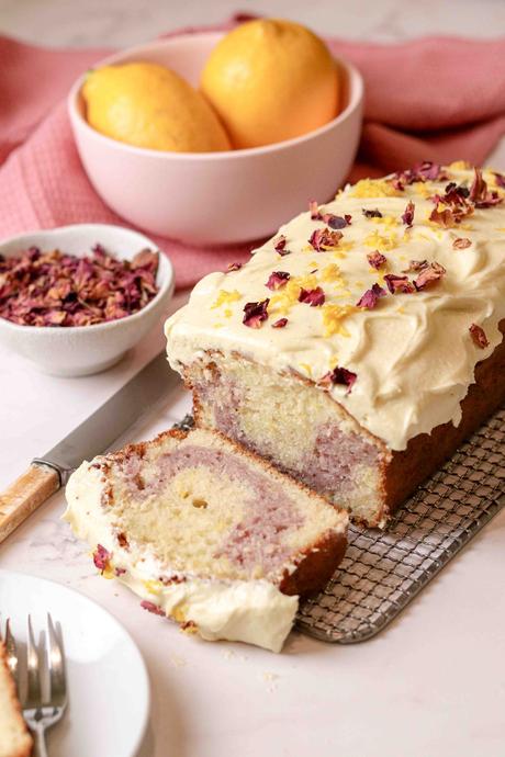Lemon, raspberry and white chocolate loaf cake Lemon, raspberry and white chocolate loaf cake