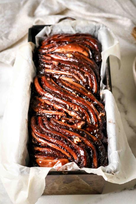 Dark chocolate and pecan babka Dark chocolate and pecan babka