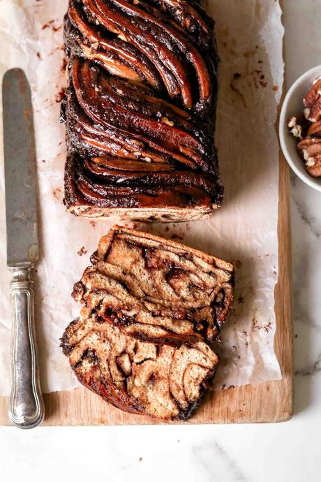 Dark chocolate and pecan babka Dark chocolate and pecan babka