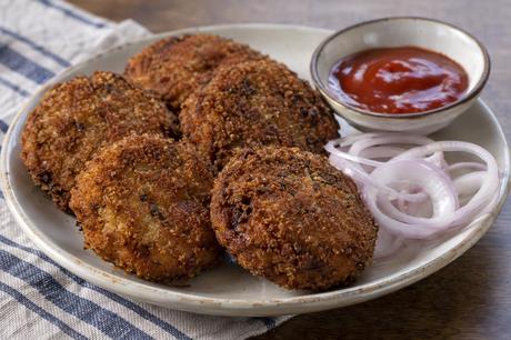 Mangsho Cutlet (Bengali Lamb Cutlet) Homemade Mangsho Cutlet (Bengali Lamb Cutlet), ready to serve