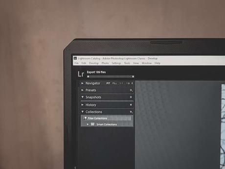 How to Fix Vertical Lines on a Computer Monitor
