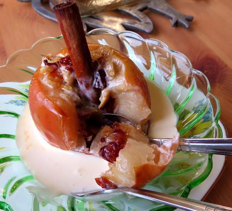 Maple & Cranberry Baked Apples