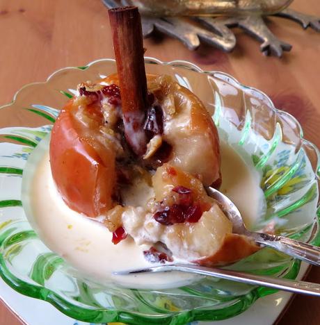 Maple & Cranberry Baked Apples