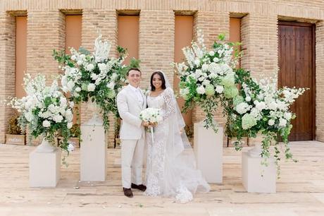 Timeless destination wedding in Athens with elegant white florals  | Georgette & Andrew