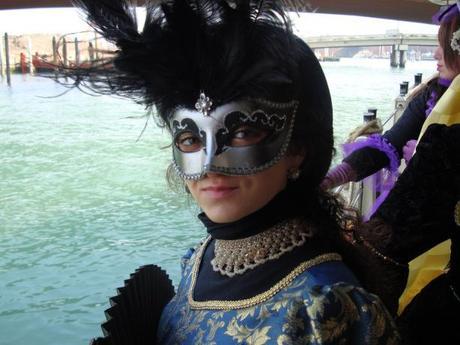 ReasonstoDress.com Carnevale di Venezia Venice Carnival History of Mardi Gra Martedì Grasso Fat Tuesday why do we wear masks visit Italy