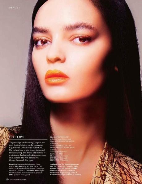 Wanessa Milhomem - Harrods UK March 2014