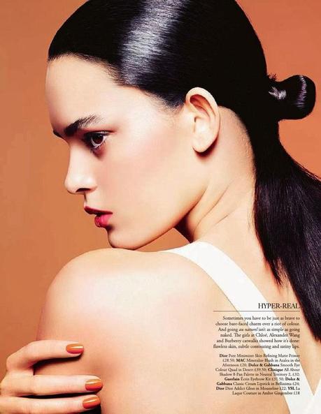 Wanessa Milhomem - Harrods UK March 2014