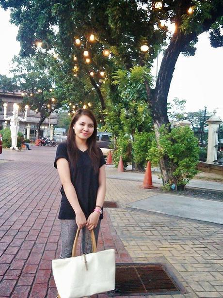 Laid back days Laid back days