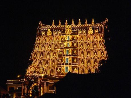 Shri Padmanabhaswamy Temple, the Famous Hindu Temple of Trivandrum