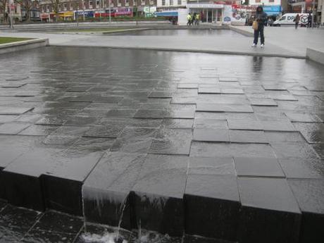 General Gordon Square, Woolwich - Water Feature