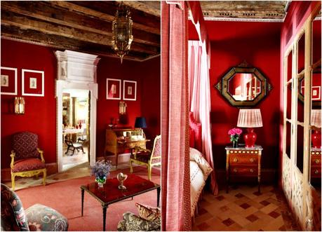 Seville Palace red room