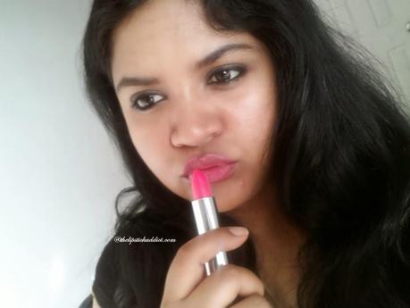 FOTD : Maybelline Pink Alert Lipstick in POW4