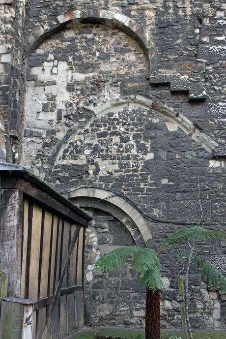 Great St Bartholomew's, palimpsest