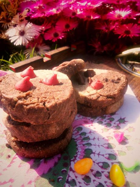 Chocolate Chip Ragi ,Oats and Whole Wheat Chocolate Cookies-Two tone