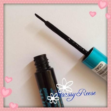 Essence || Liquid Ink Eyeliner Waterproof in Review