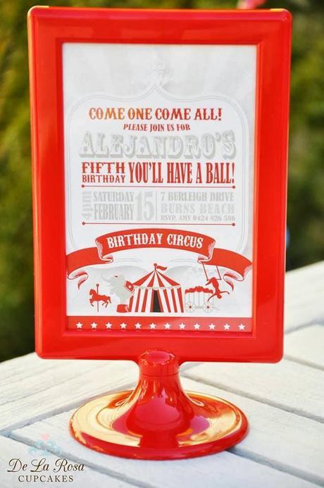 Circus Themed Party filled with fun, dancing and magic! by De La Rosa Cupcakes