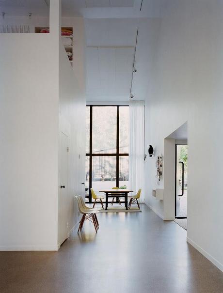 build | home + studio in sweden