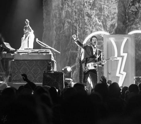 Hawthorne24 620x544 MAYER HAWTHORNE PLAYED WEBSTER HALL [PHOTOS]