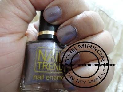 Nail Treands in Royal Mauve A11_3.JPG