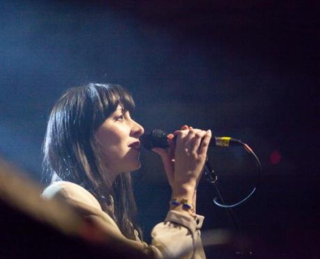 AR8 620x502 BROKEN BELLS AND AU REVOIR SIMONE PLAYED WEBSTER HALL [PHOTOS]