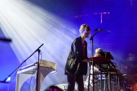 AR7 620x413 BROKEN BELLS AND AU REVOIR SIMONE PLAYED WEBSTER HALL [PHOTOS]