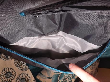 Review: JJ Cole Metra Unisex Changing Bag