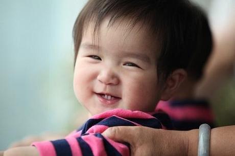 chinese baby 208671 640 Various Toothpaste and Toothbrush Choices for Babies