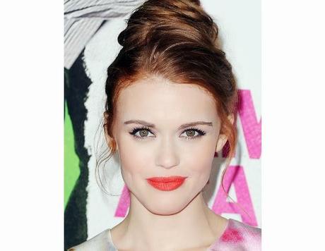 Makeup of The Day # 3 | Holland Roden, Orange Lips