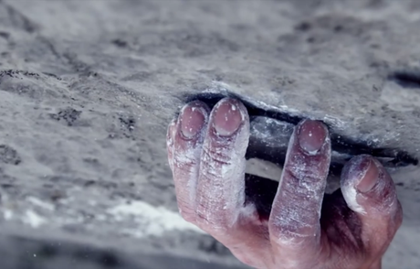 Alex Honnold  Climbs 500m Rock Wall Without Any Gear