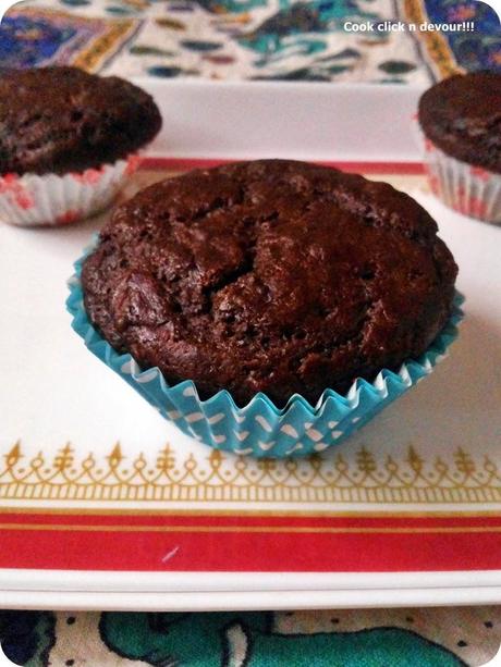 Chocolate-beetroot muffin(Egg less and no butter)