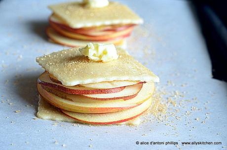 ~apple pear pie stackers with spiced roasted walnuts & balsamic reduction~