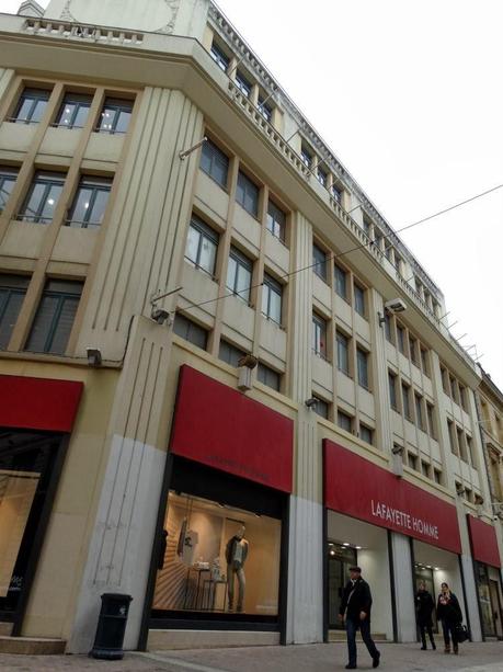 Les grands magasins : Bordeaux department stores past and present