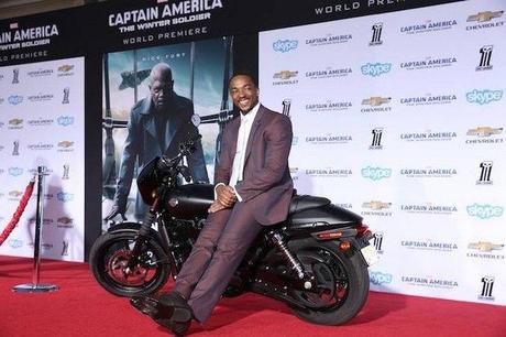 Check Out Chris Evans, Scarlett Johansson at 'Captain America: Winter Soldier' Premiere - Photos