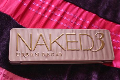 REVIEW: Urban Decay Naked 3