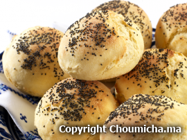 Moroccan Recipes: Bread with poppy seeds recipe